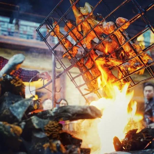 今年第一条雪景，送给海螺沟！