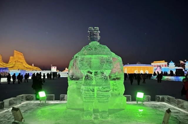 刷屏预警！开园即封神！