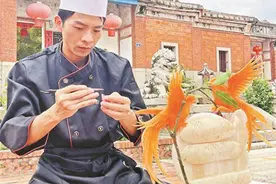 厦门这位网红厨师粉丝量超3000万，全网都在围观他做闽南菜！图片