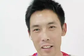 “撑杆跳女神”是咱青岛媳妇！李玲赢得亚运女子撑杆跳三连冠，老公杨雁盛透露两人何时要宝宝图片