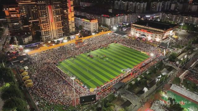 “爽居”贵州，沉浸黔东南！用美丽回答一切