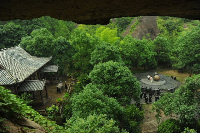 莲都人！免费！