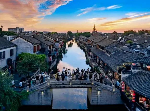 乘高铁赏秋景！从上海前往这些城市1小时内即可抵达