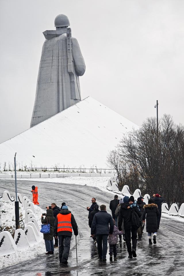 探访北极圈内最大城市——俄罗斯摩尔曼斯克