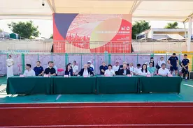 第七届中德U16青少年足球邀请赛在海口开赛图片