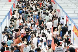 填报时兼顾升学与就业！今年专科层次专业招生计划约30.5万个图片