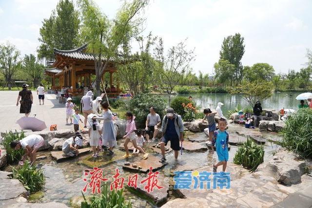 一年四季 泉在济南丨“白泉涌沙”景观再现 生态修复美景醉游人