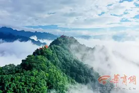 秦岭终南山云海翻涌气势磅礴图片