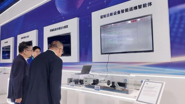 央视专题聚焦！容知日新“人工智能＋”为全球工业生产提供“智能运维师”