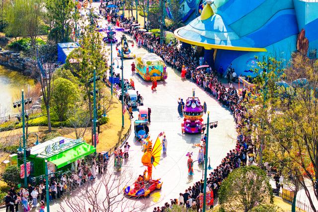 “幻乐之城”引客来 中牟新区春节文旅市场“热力值”拉满