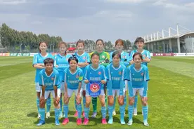 张怡倩梅开二度助球队取得三连胜！ 青岛西海岸女足3：1战胜云南安泰女足图片