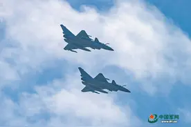 空军航空兵某旅空战对抗训练拉开帷幕图片