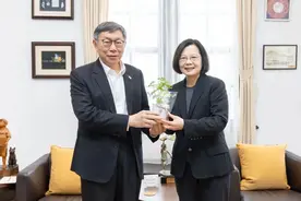 台湾媒体人吴子嘉：民进党内已经发生一次政变图片