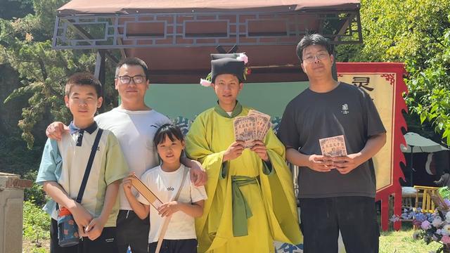 一座千年古刹的“诗意突围”：灵岩寺景区如何以诗词互动撬动文旅新生态