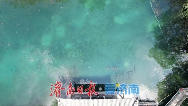 夏秋交替 泉景醉游人