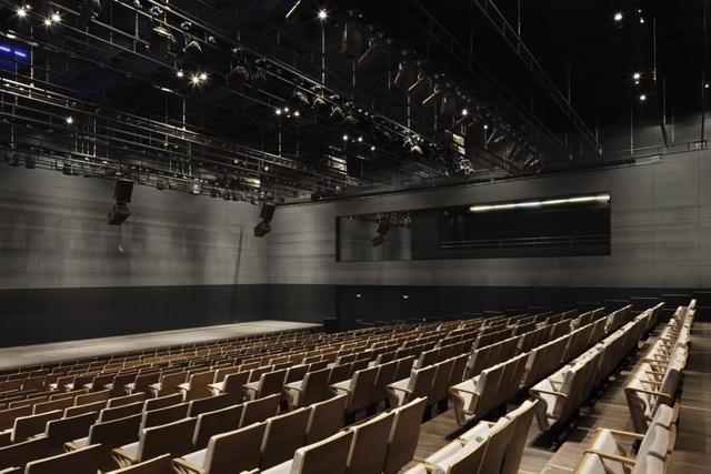 产品焕新、AI融合、打造演艺新空间……崂山文旅“新力量”带火市场