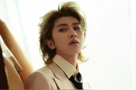 冲上热搜！蔡徐坤直播突然被封图片