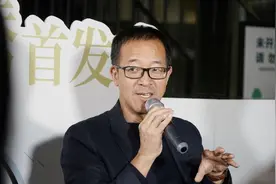 俞敏洪：曾拼命想讨好两边粉丝，但这碗水没端平，火反而烧到自己头上图片