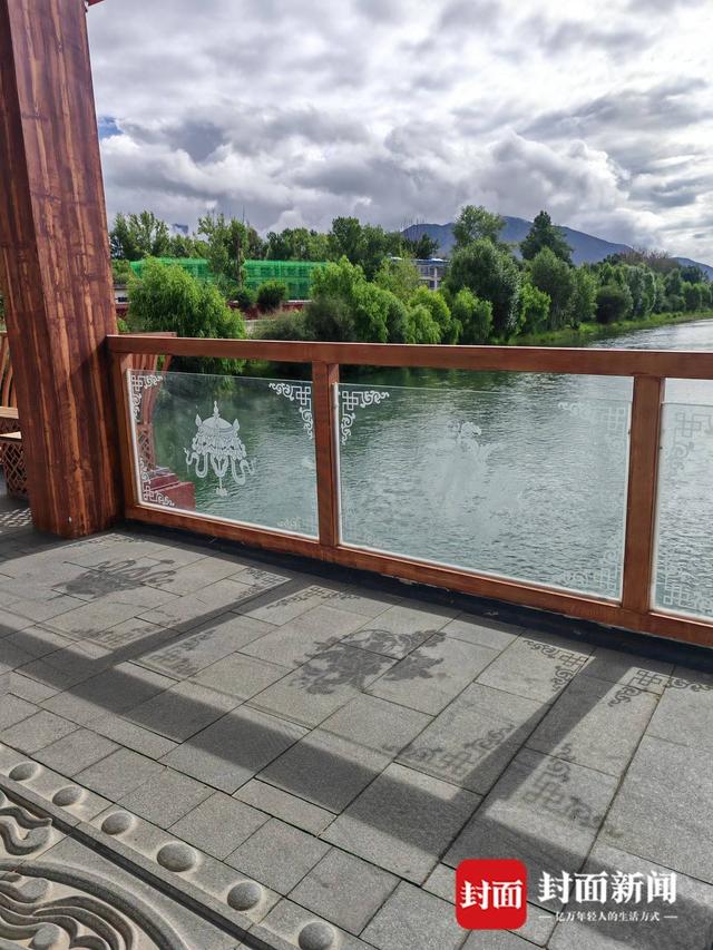 打卡拉萨河畔的生态廊道：繁花烂漫 四季有景｜辉煌60载 魅力新西藏