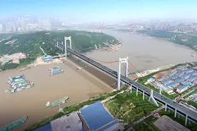 重庆加快实施重大基础设施建设攻坚行动图片