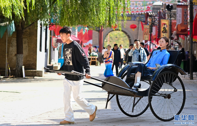 内蒙古鄂尔多斯：多彩文旅活动 美好假日生活