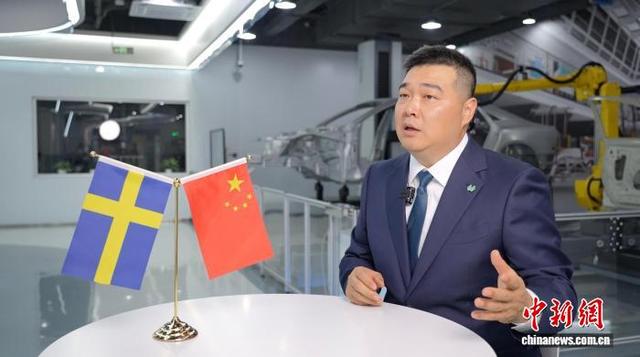 （进博故事）开放舞台照亮“技术微光”