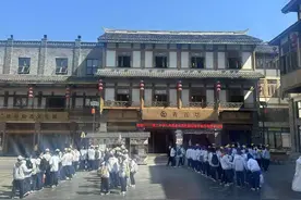 贵阳产控集团旗下青瓦坊餐厅成功接待系列大型研学团队图片