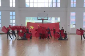 六盘水职业技术学院举行智慧健康养老服务与管理专业老年舞蹈教学汇报演出图片