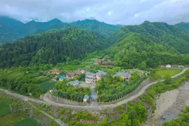 绿水青山踏歌行 | 秦岭深处“引水人”图片