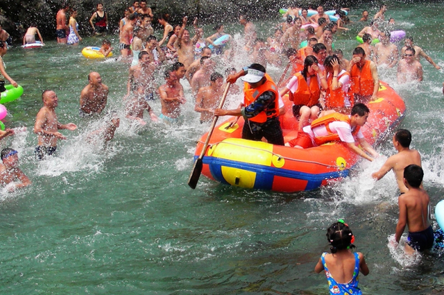 溯溪+漂流！25℃加倍欢乐，懂的速来南漳