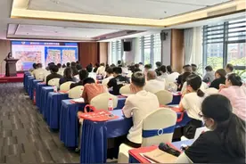 实地参观学习！松山湖中部片区强化督导守护“舌尖上的安全”图片