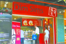 过节，这些国家的人也爱吃饺子图片