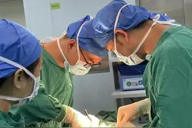广汉市人民医院成功切除1例面部巨大恶性肿瘤图片