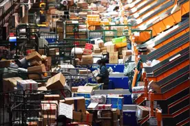 六大快递上半年净赚超115亿：中通净利领跑，单票价格同比下滑图片