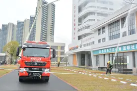 东莞康怡护理院火灾死伤者多为老人，启用不足一月并曾消防演练图片