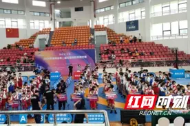 2024年湖南省第二届校园摔跤柔道比赛开赛图片