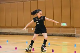 轮滑古风少女惊艳亮相嘉定！速来围观~图片