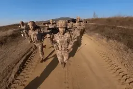 官宣！女兵报名开始！图片