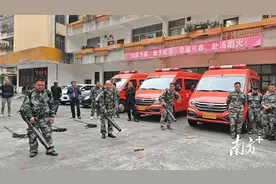 阳山阳城镇开展森林防火培训，锻造应急救援“后备军”图片