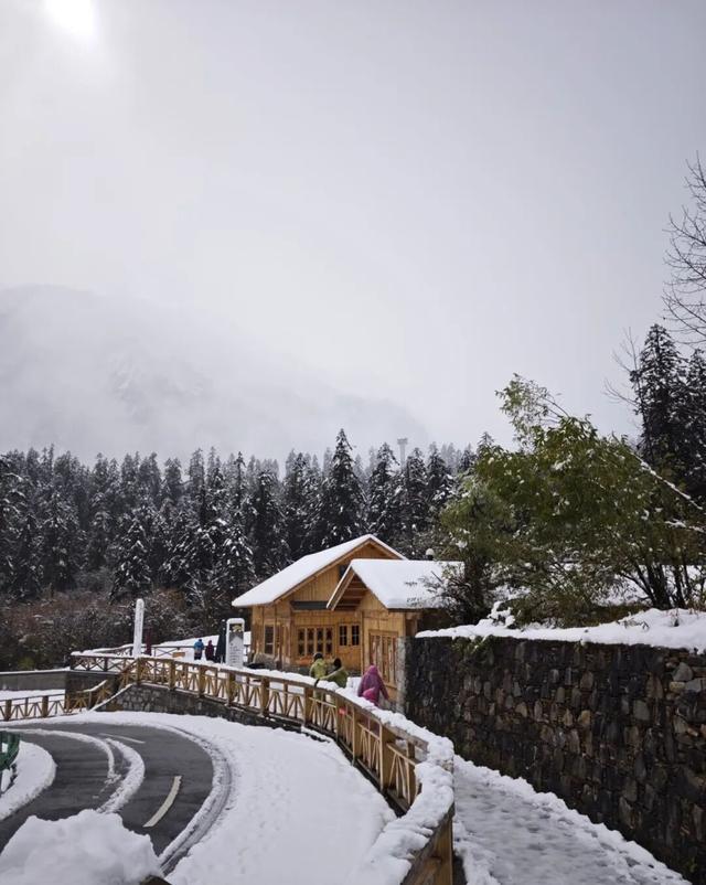 广元⇄甘孜 梦幻联动！七折游两地A级景区！