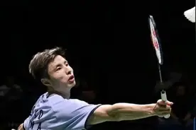 大马公开赛石宇奇李诗沣“内战”争夺男单决赛权图片