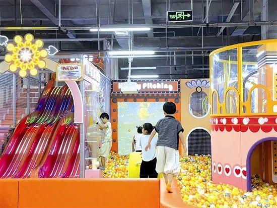 “点亮夜经济 激活新动能”系列报道之五 亲子休闲：业态多元乐融融