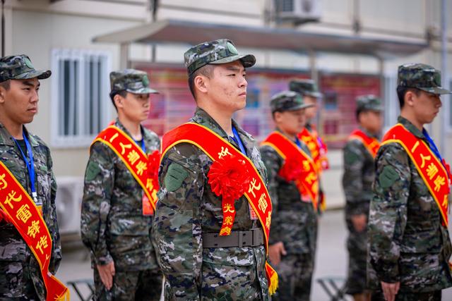 新兵入营仪式感拉满