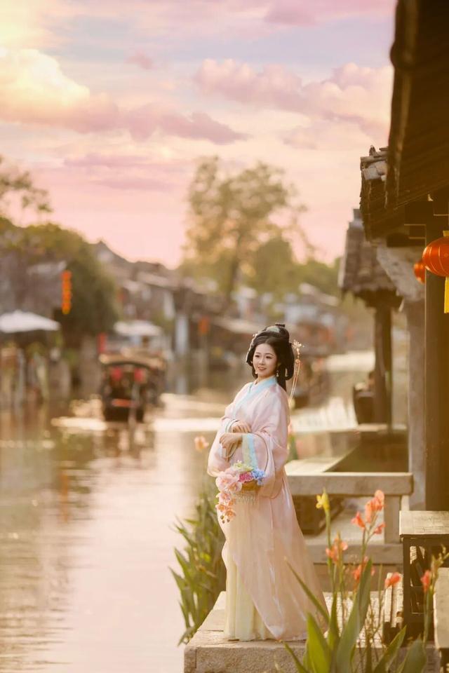 免票畅玩，还能收到一枝春花，西塘古镇送上给女神的三八节礼物