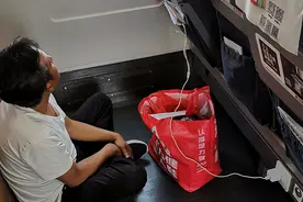马上评｜无座票该不该打折，民众呼声应该有回响图片