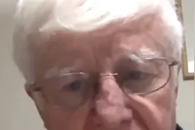 以色列学者：加沙战争是西方策划、以色列实施的种族灭绝视频封面