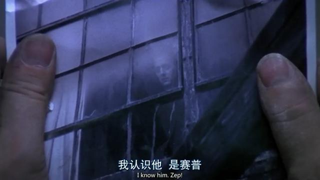 20年前，影史最长寿的恐怖片诞生了！小成本奇迹的系列传奇之始《电锯惊魂》