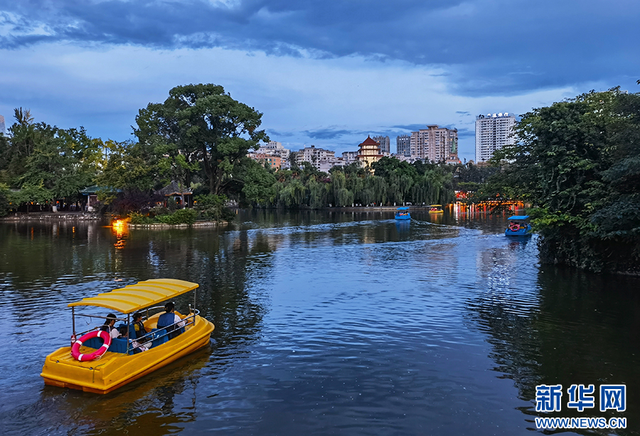 光影百年，云南在场