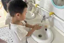 灞桥区狄寨中心园小二班班本课程——和泡泡一起飞图片