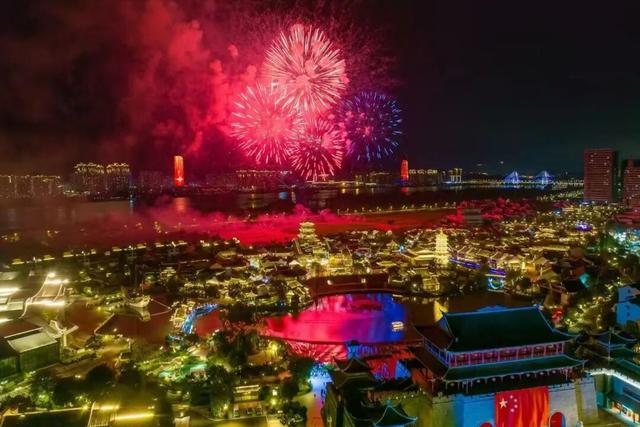 闽越水镇夜太美！国庆来闽侯，带你“超时空”穿越→